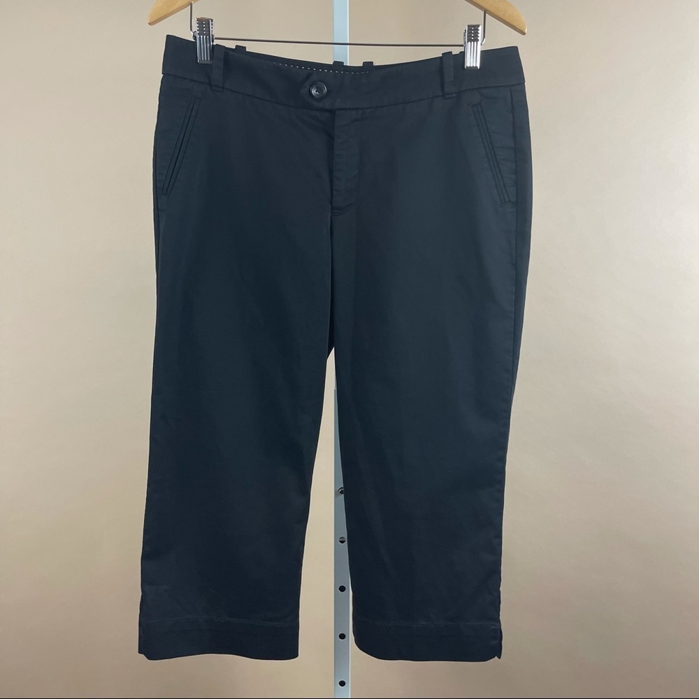 Dockers Curvy Size 10 Flat Front Chino Capri Pants Teacher Work Business Summer